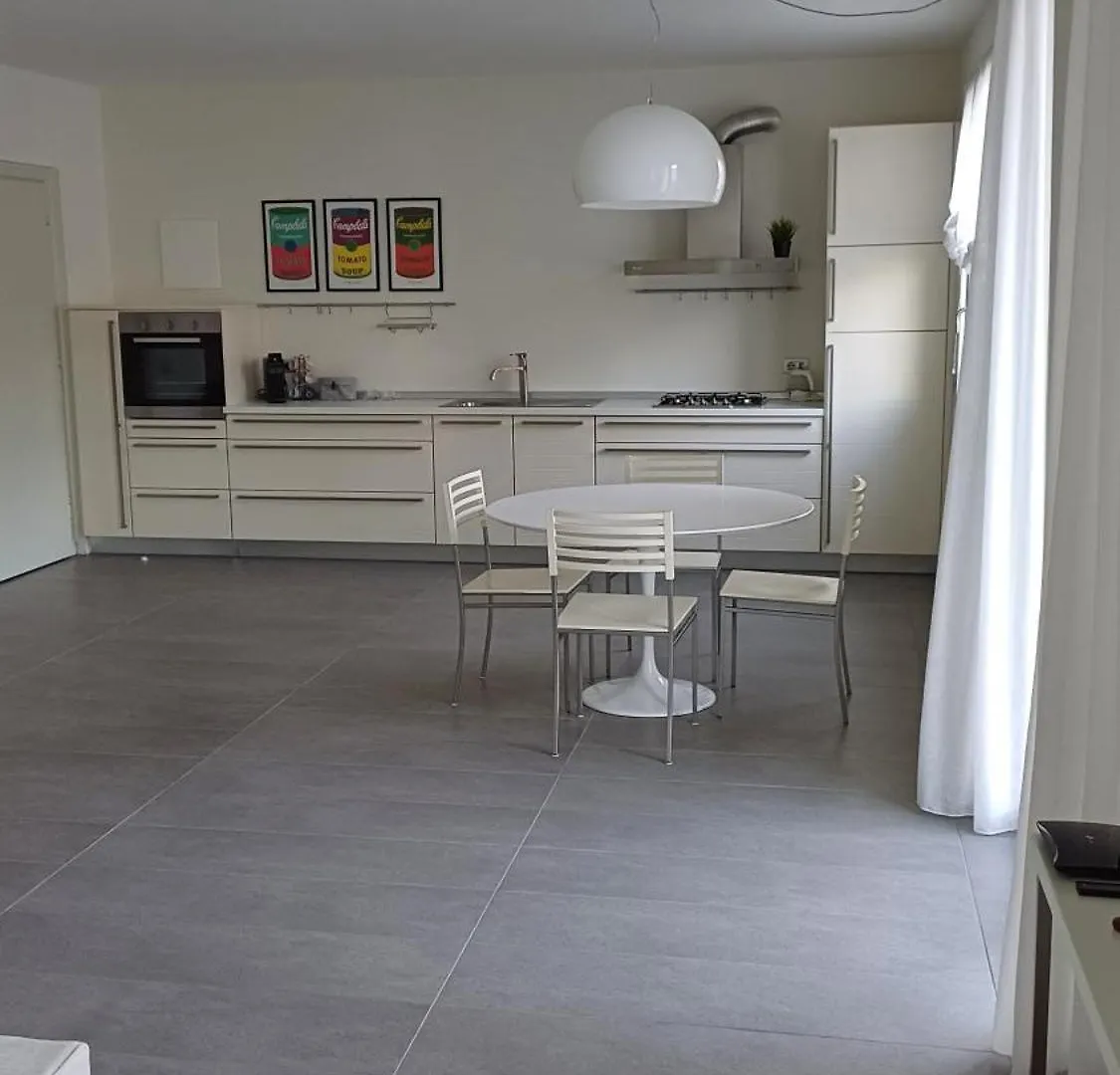 Apartment La Finestra Sul Lago Lezzeno
