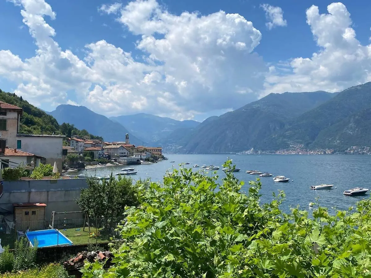 La Finestra Sul Lago Lezzeno Italy