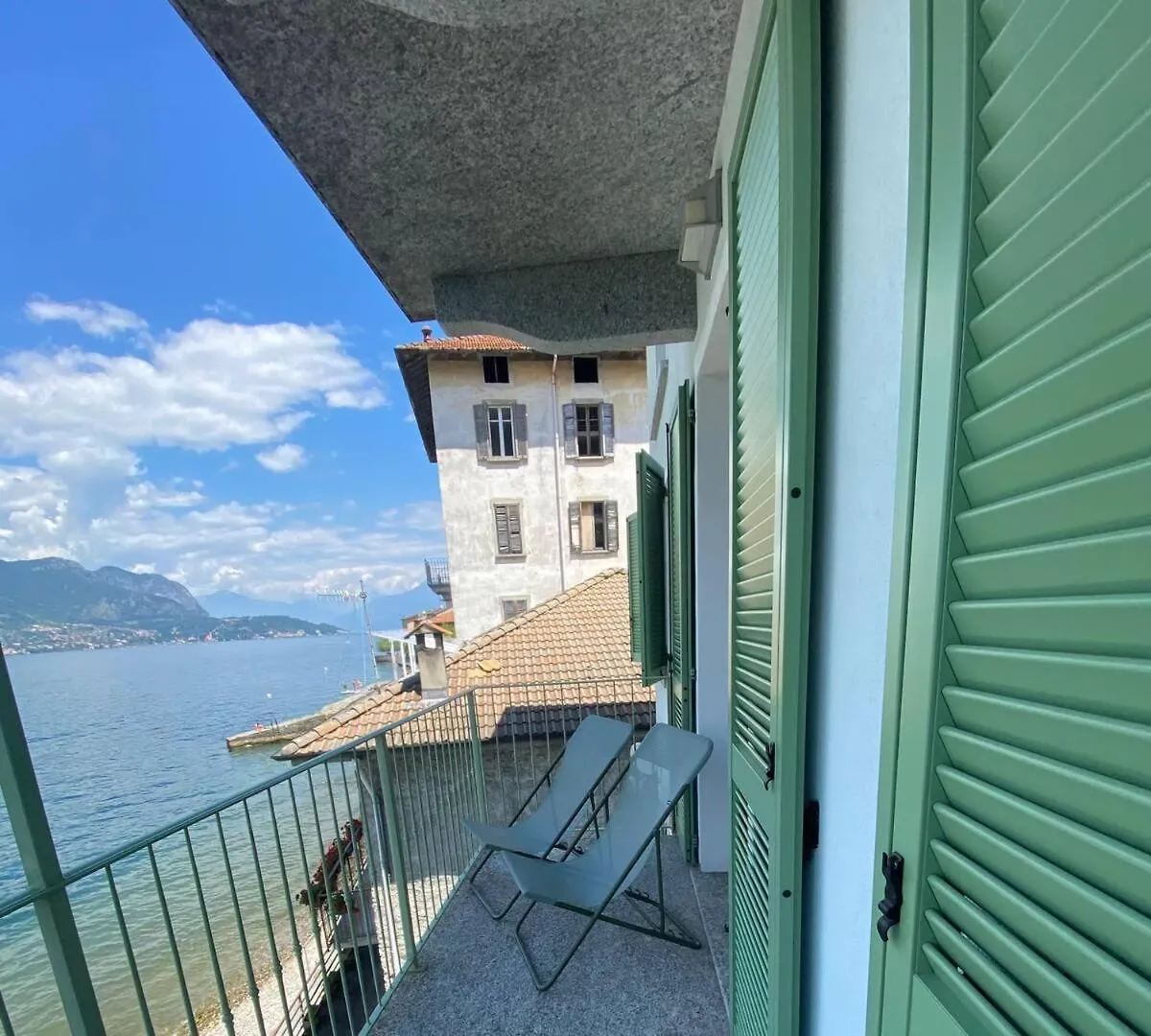 La Finestra Sul Lago Lezzeno Apartment